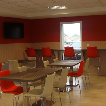 The Originals Access, Hotel Cholet Gare Экстерьер фото